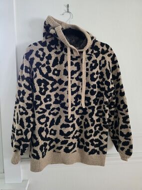 Loft Jacquard Hooded Sweater - Beige/Black